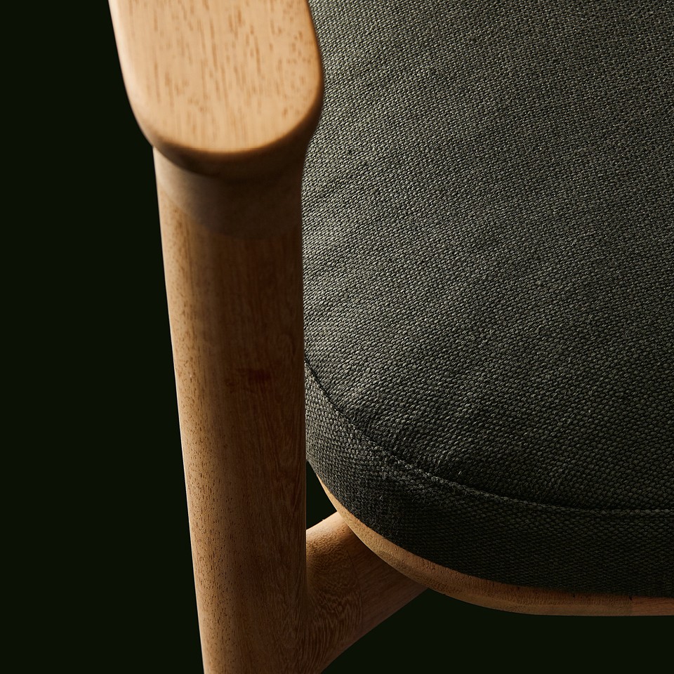 MAGNOLIA CHAIR