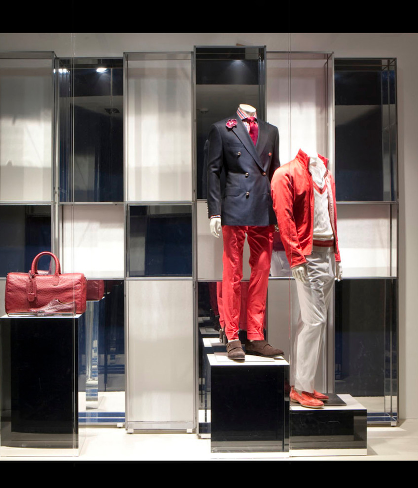 Poliform_contract_retaill_HUGO_BOSS_02_834x989px