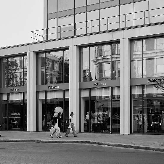 Шоурум Poliform London обновляется с коллекцией уличной мебели - 13
