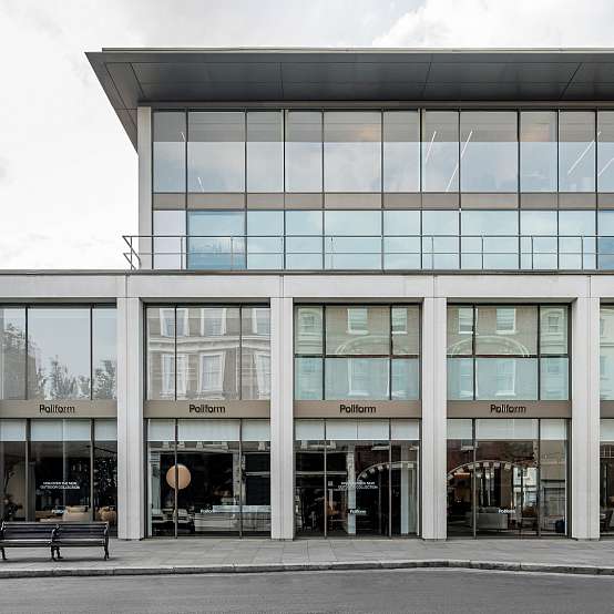 Шоурум Poliform London обновляется с коллекцией уличной мебели