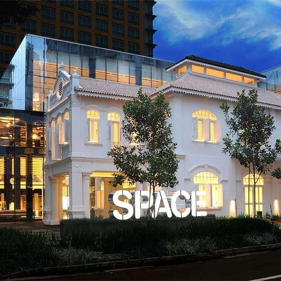 Space, Singapore - 1